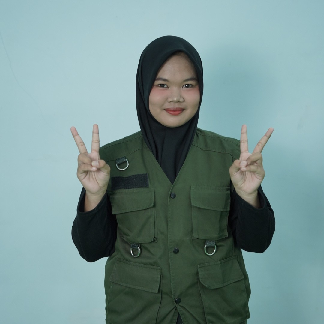 Almas Dara Saputri Wiwaha